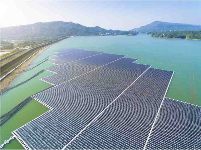 floating-solar-640x480.jpg